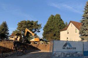 M. BAYER Baukoordination: Erdarbeiten beim Mehrfamilienhaus in Altbach